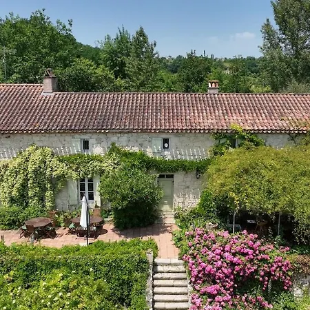 Large Country Holiday home *